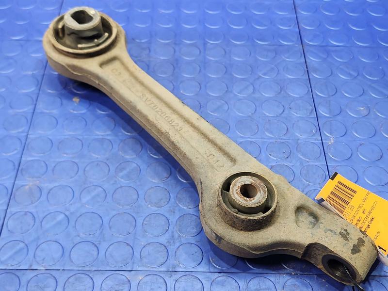 2014 Chrysler 300 Lower Control Arm Front
