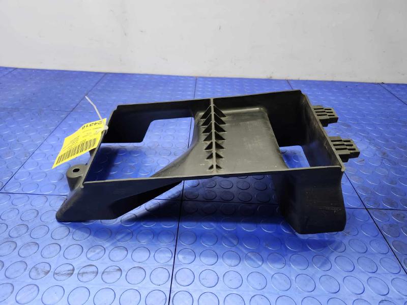 2016-2018 Hyundai Tucson Intercooler Air Guide Genuine OEM Part 28277-2B740