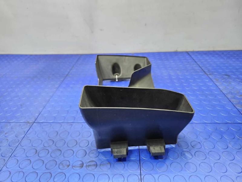 2016-2018 Hyundai Tucson Intercooler Air Guide Genuine OEM Part 28277-2B740
