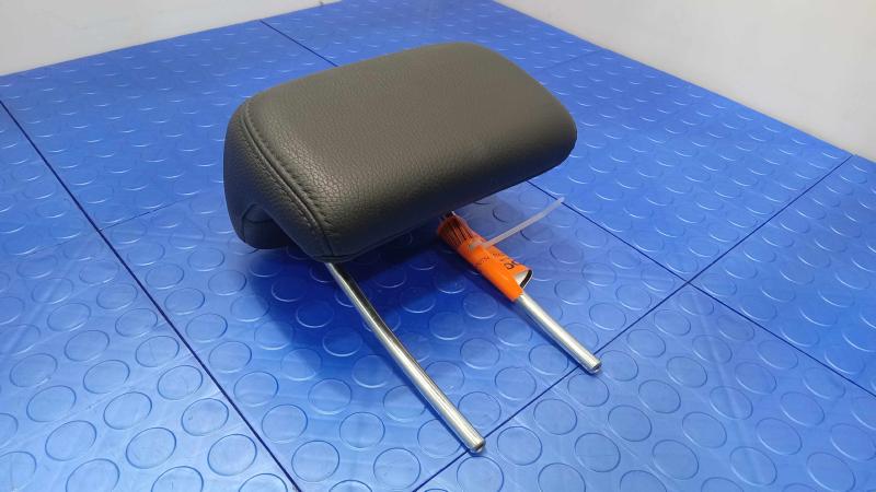 2011-2012 Subaru Forester Rear Center Head Rest Black Leather OEM 64261SC260AR,RH