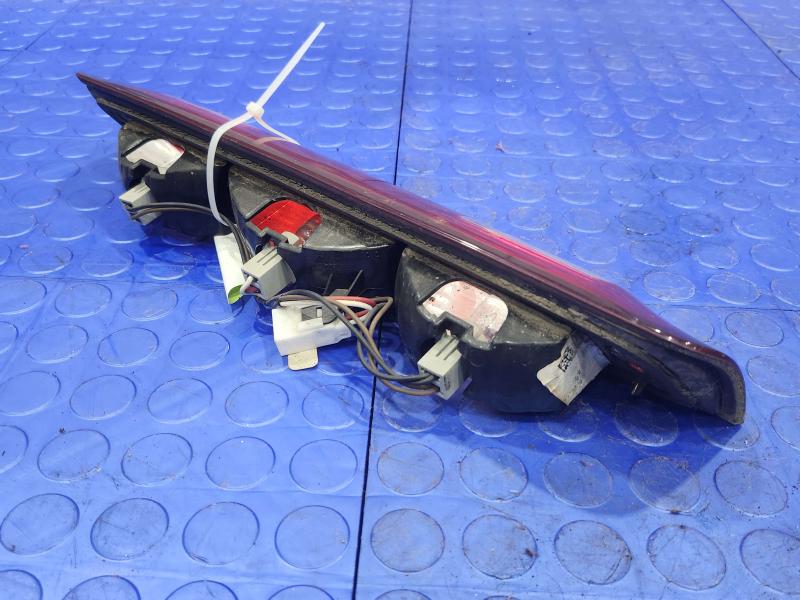 2010 Dodge Ram 1500 3Rd Brake Light Avoidance Lamp