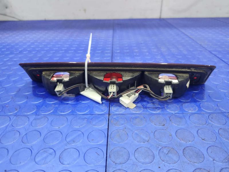 2010 Dodge Ram 1500 3Rd Brake Light Avoidance Lamp