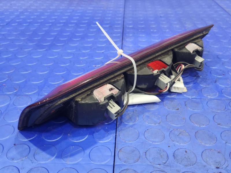 2010 Dodge Ram 1500 3Rd Brake Light Avoidance Lamp