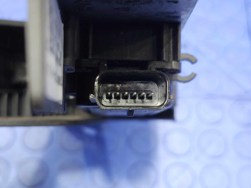 2017-2023 Volvo S90 Accelerator Pedal Assembly Genuine OEM 31489764