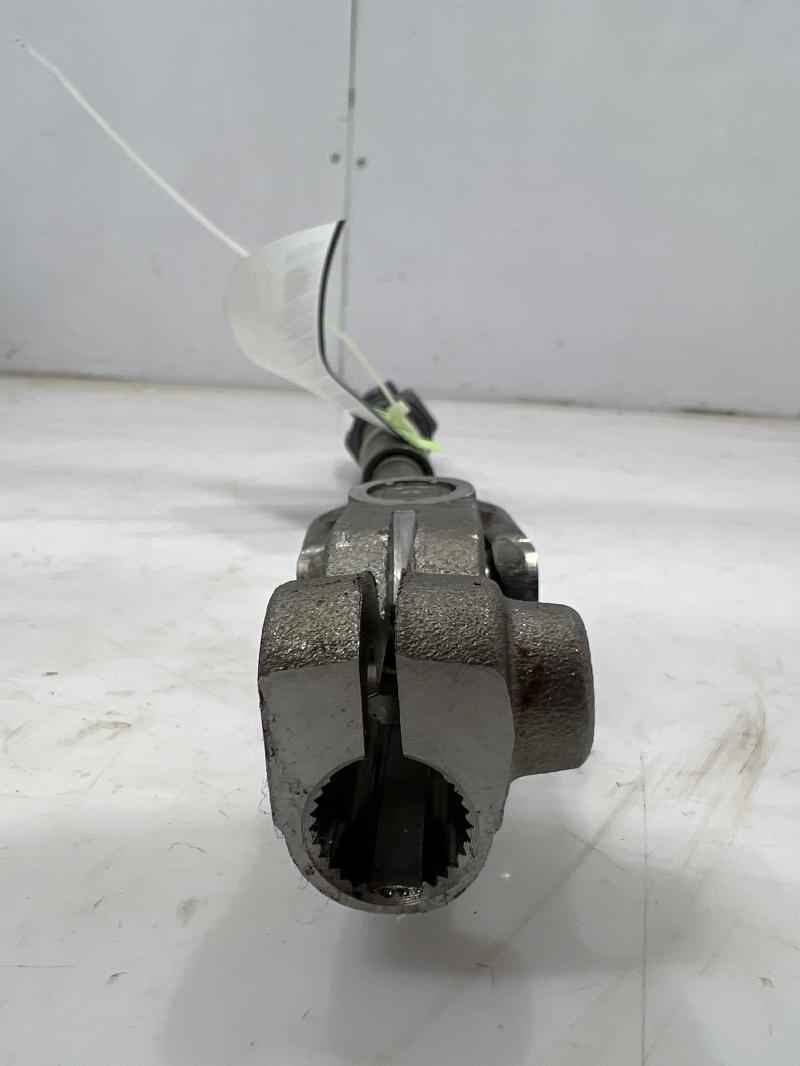 2020 - 2023 Nissan Versa Lower Steering Shaft / Joint Assembly OEM 480805EE0A