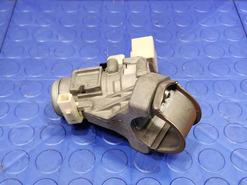 2015 Toyota Prius Ignition Switch(W/O Cyl& Key)