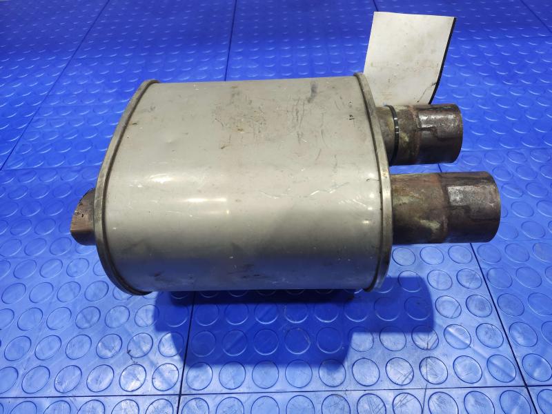 2015 Porsche Panamera Muffler