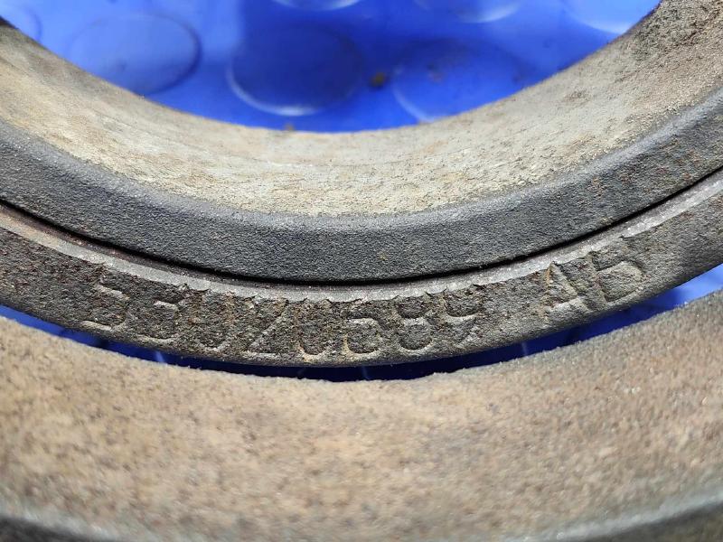 2005 Dodge Ram 1500 Harmonic Balancer
