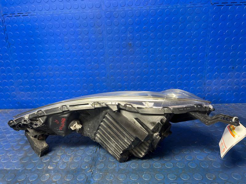 2009 Honda Fit Headlamp Assembly