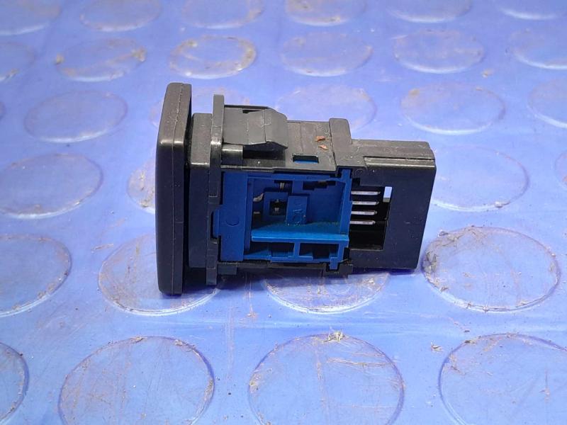 2013-2018 Toyota RAV4 Traction Control Switch Genuine OEM Part 8498842081