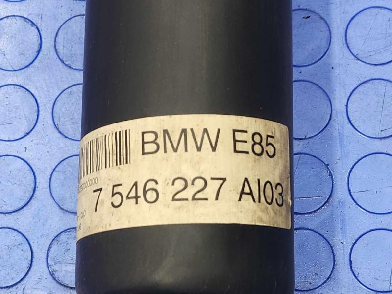 2006-2007 BMW Z4 3.0L Automatic Trans Rear Driveshaft Propeller Shaft OEM 26107546227