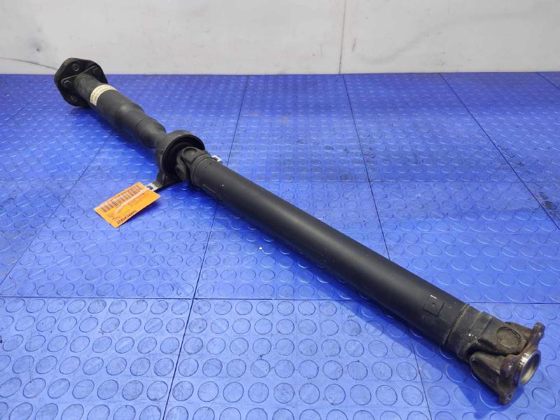 2006-2007 BMW Z4 3.0L Automatic Trans Rear Driveshaft Propeller Shaft OEM 26107546227