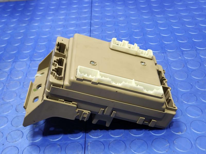 2017 Subaru Impreza Cabin Fuse Box Junction Block Left Genuine OEM 82201FL90B