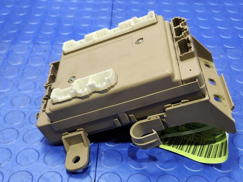 2017 Subaru Impreza Cabin Fuse Box Junction Block Left Genuine OEM 82201FL90B