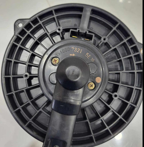 2001 - 2007 Toyota Highlander Heater AC Blower Motor OEM 8710348020