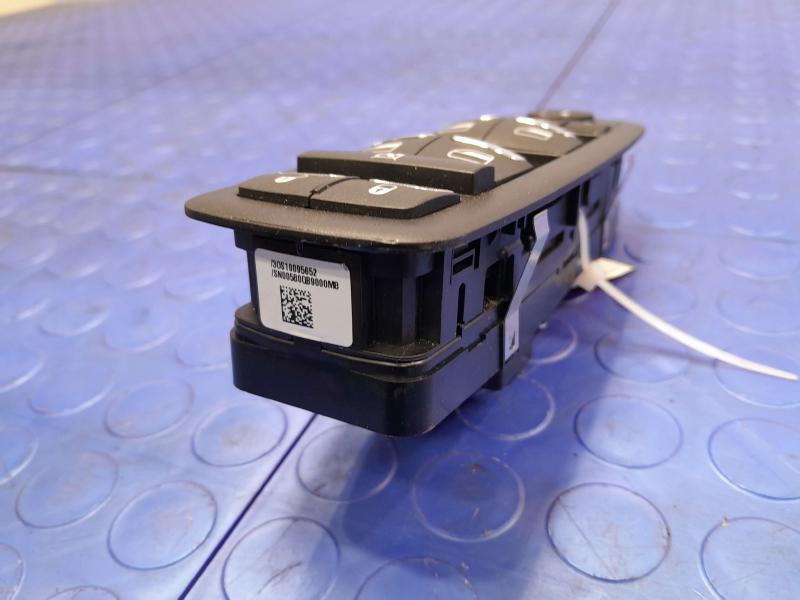 2018 Maserati Ghibli Door Switch Front