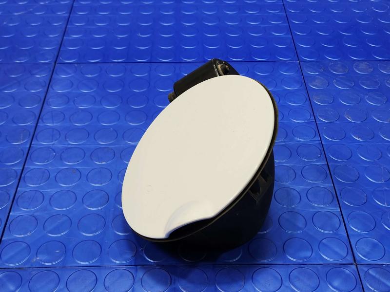 2015 Ford F-150 Fuel Tank Door