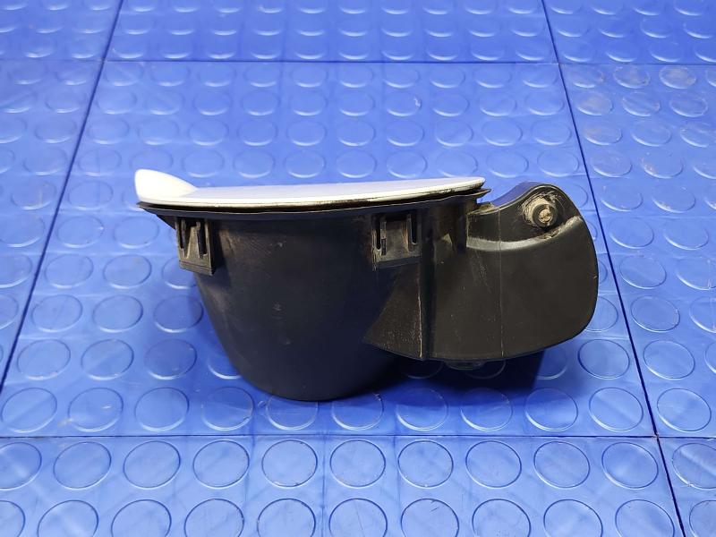 2015 Ford F-150 Fuel Tank Door