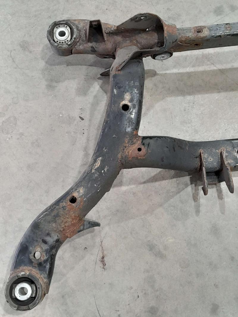 2007 Audi S6 Crossmember/Cradle/Undercarria