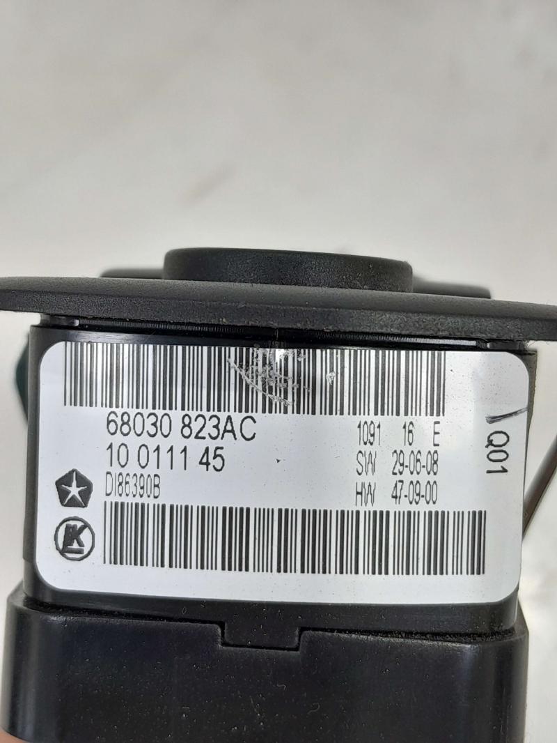 2011 - 2013 Jeep Grand Cherokee Master Window Switch Manual Fold Mirrors OEM 68030823AC