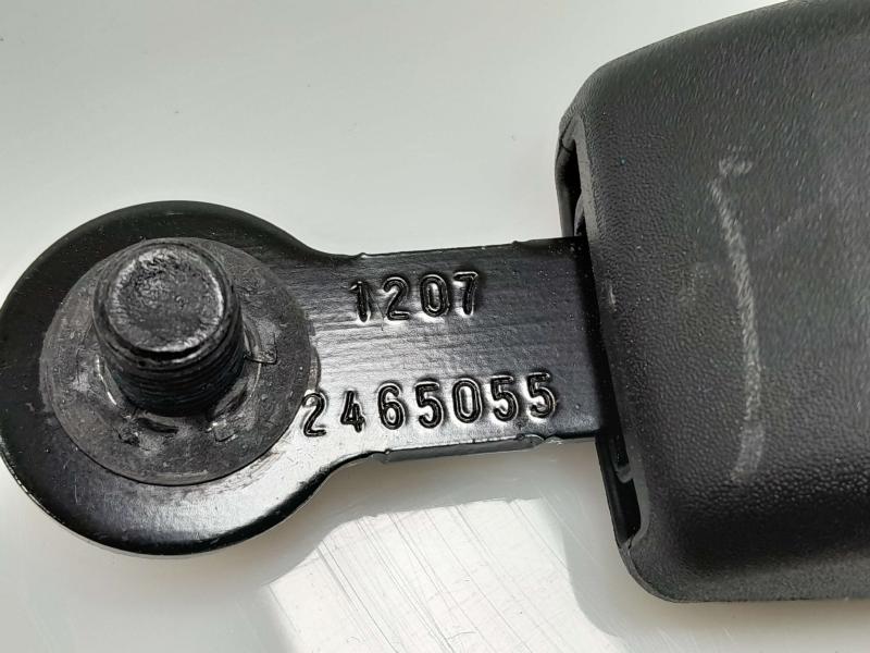 2013 Tesla Model S Rear Seat Belt