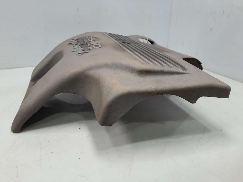 1999 Buick Park Avenue Engine Cover
