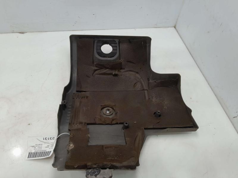 1999 Buick Park Avenue Engine Cover