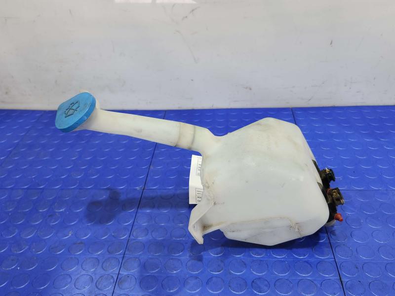 2008 Honda Fit Washer Bottle
