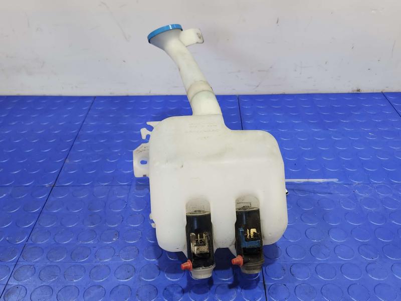 2008 Honda Fit Washer Bottle