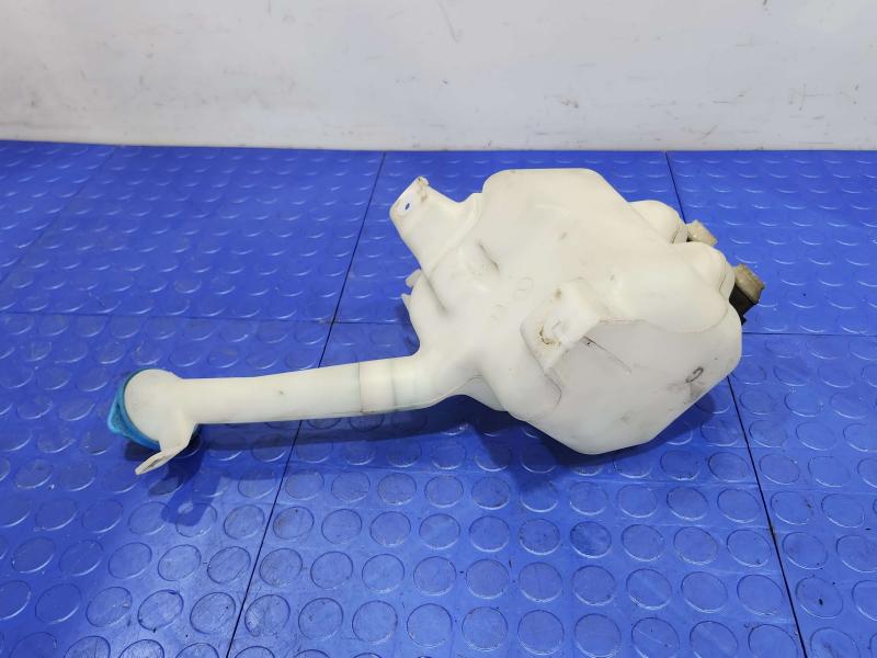 2008 Honda Fit Washer Bottle