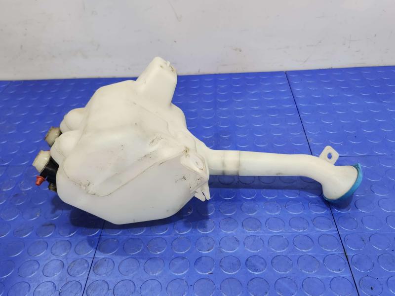 2008 Honda Fit Washer Bottle