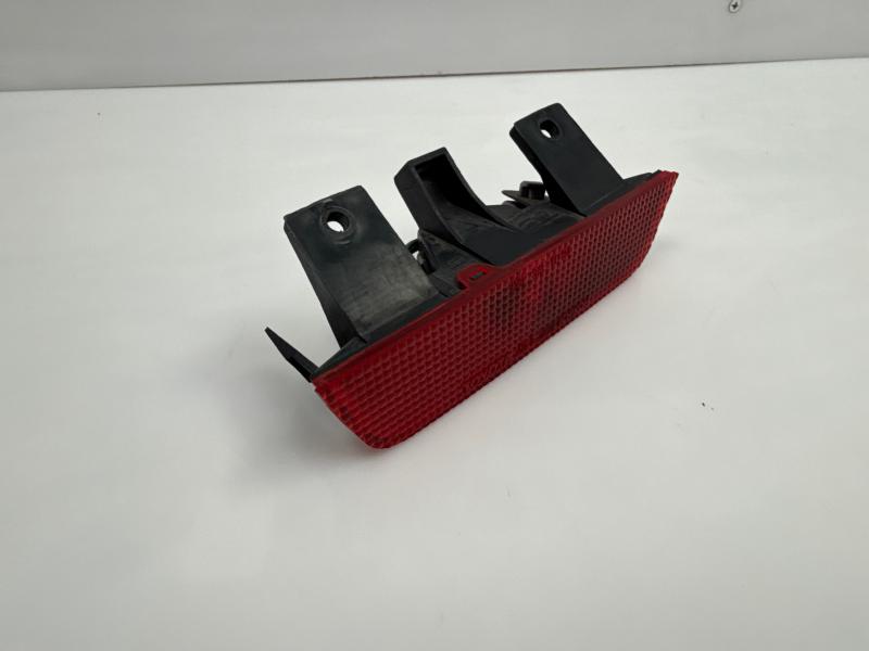 1996-2000 Toyota Rav4 Hardtop High Mounted Stop Lamp Assembly OEM 8157042010