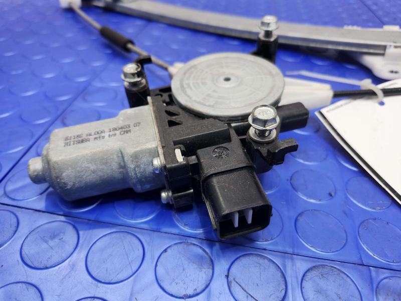 2018 Subaru Legacy Front Door Regulator