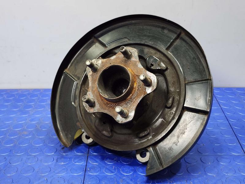 2014 Infiniti QX60 Rear Knuckle/Stub Axle