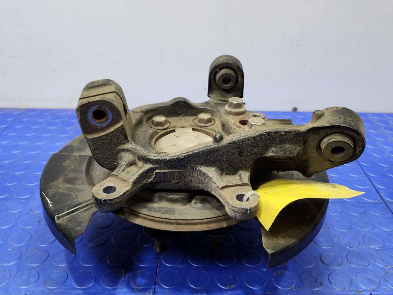 2014 Infiniti QX60 Rear Knuckle/Stub Axle