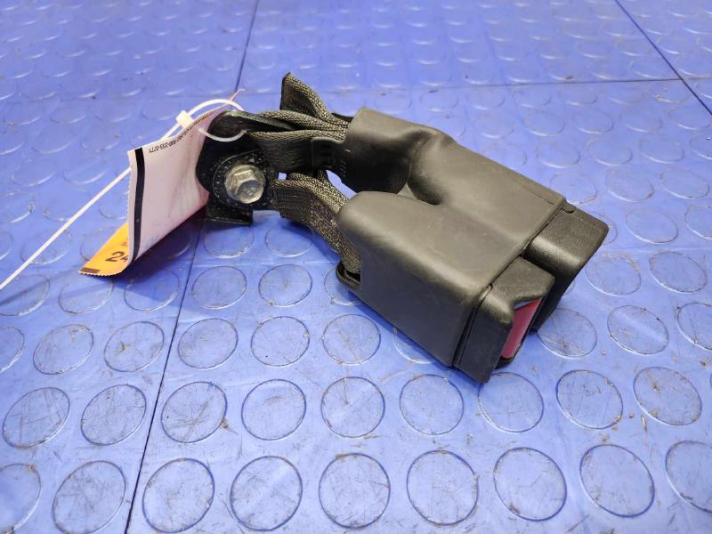 2015 Subaru Legacy Rear Seat Belt