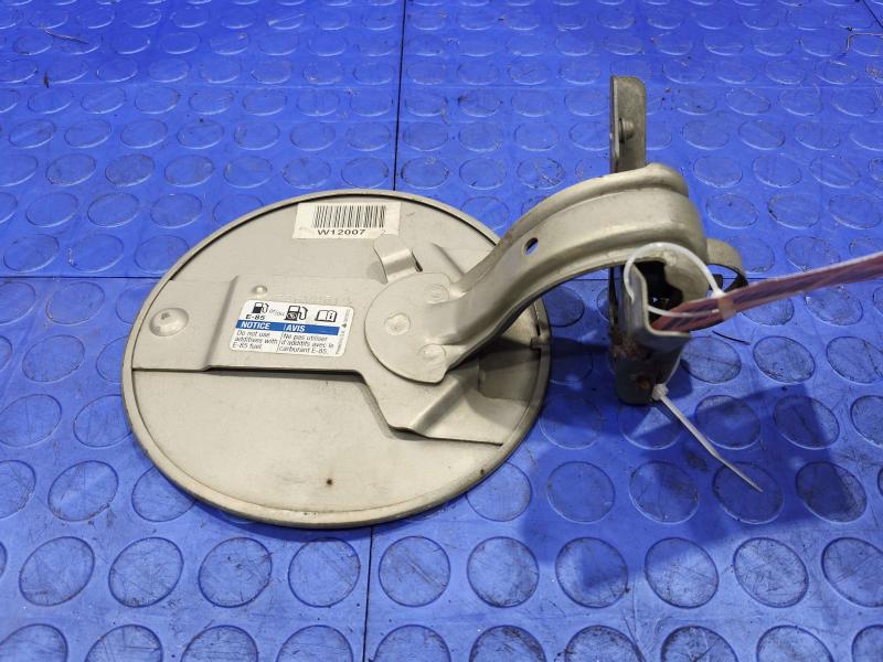 2010 Chevrolet Tahoe Fuel Tank Door