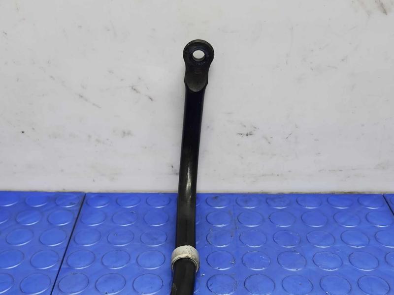 2014 -2016 Mazda 3 Rear Stabilizer Bar Swaybar Genuine OEM KD3528151
