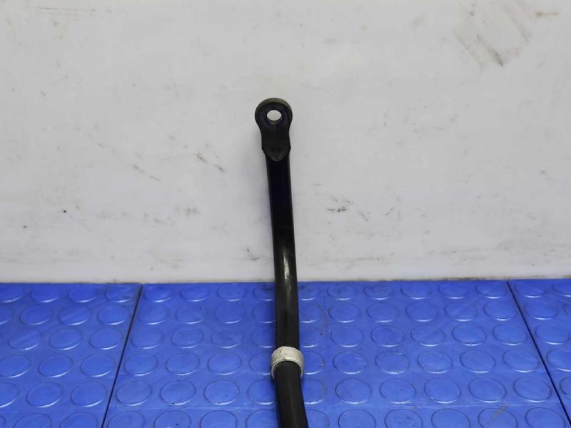 2014 -2016 Mazda 3 Rear Stabilizer Bar Swaybar Genuine OEM KD3528151