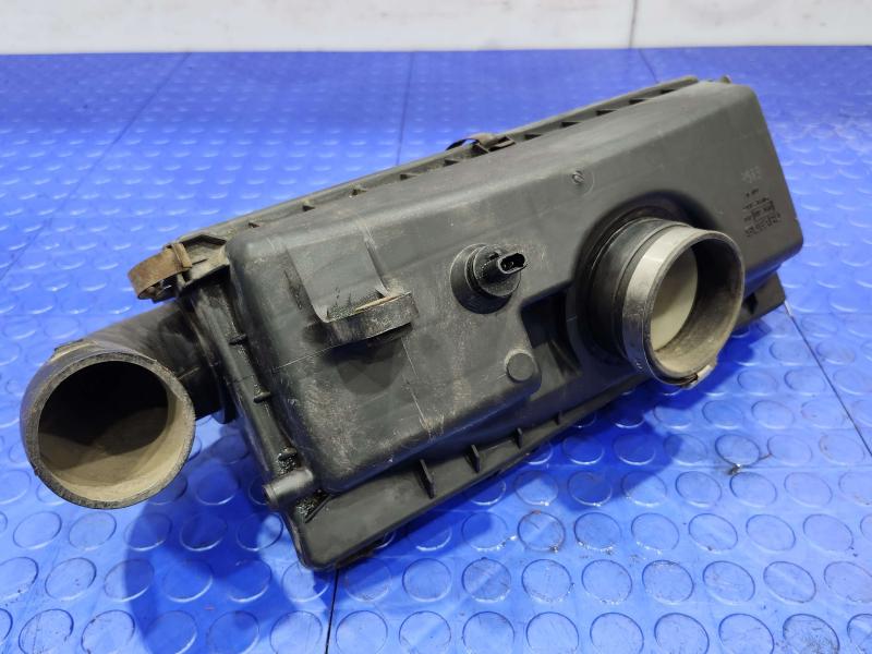 2003 Subaru Legacy Air Cleaner
