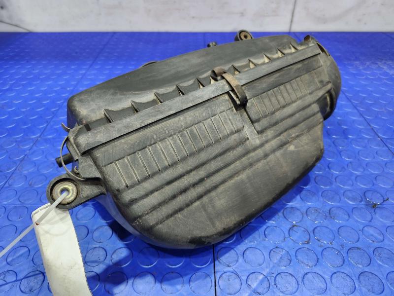 2003 Subaru Legacy Air Cleaner