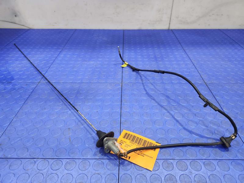 2013 Ford F-250 Super Duty Antenna