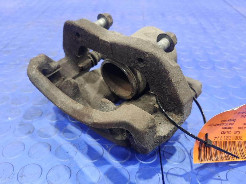 2009 Toyota Tacoma Caliper
