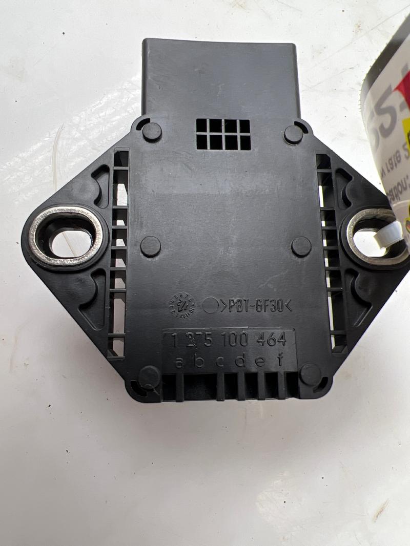 2008 - 2013 Subaru Forester YAW Rate Stability Control Module OEM 27542FG011
