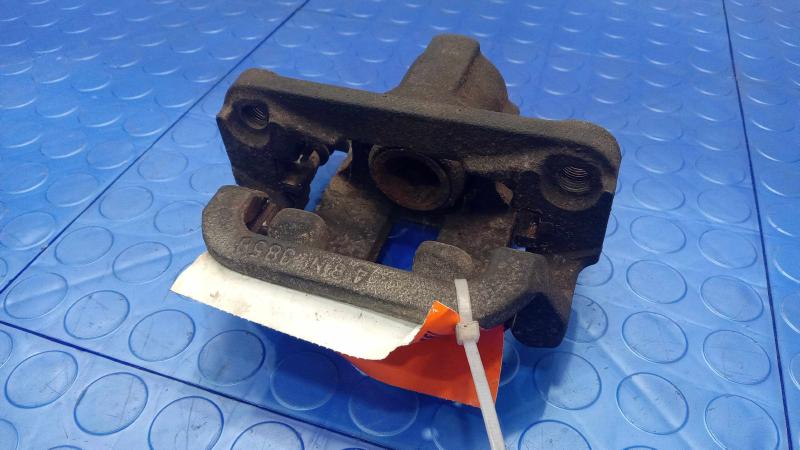 2015 Nissan Rogue Caliper
