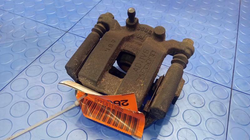 2015 Nissan Rogue Caliper