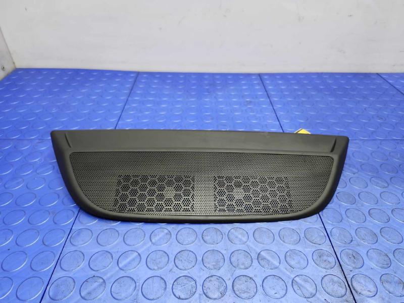 2018 Volvo S90 3Rd Brake Light Avoidance Lamp
