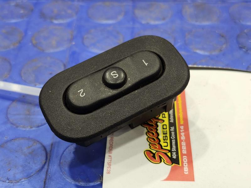 2014 Jeep Grand Cherokee Door Switch Front