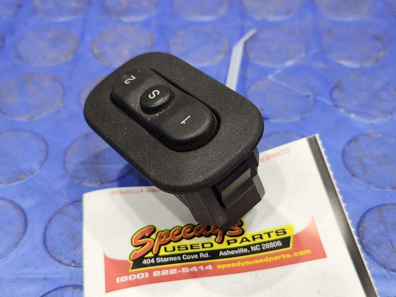2014 Jeep Grand Cherokee Door Switch Front