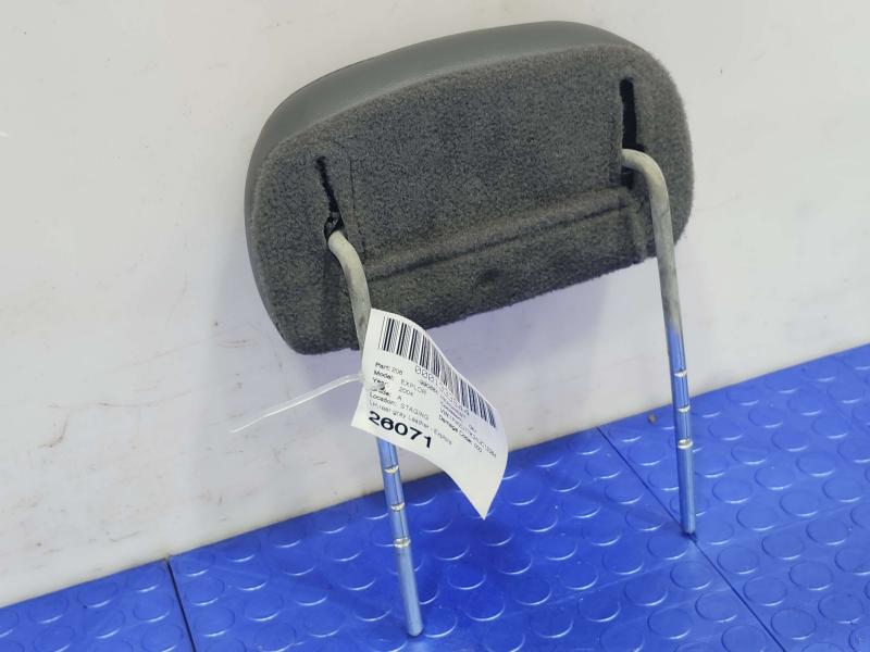 2004 Ford Explorer Headrest